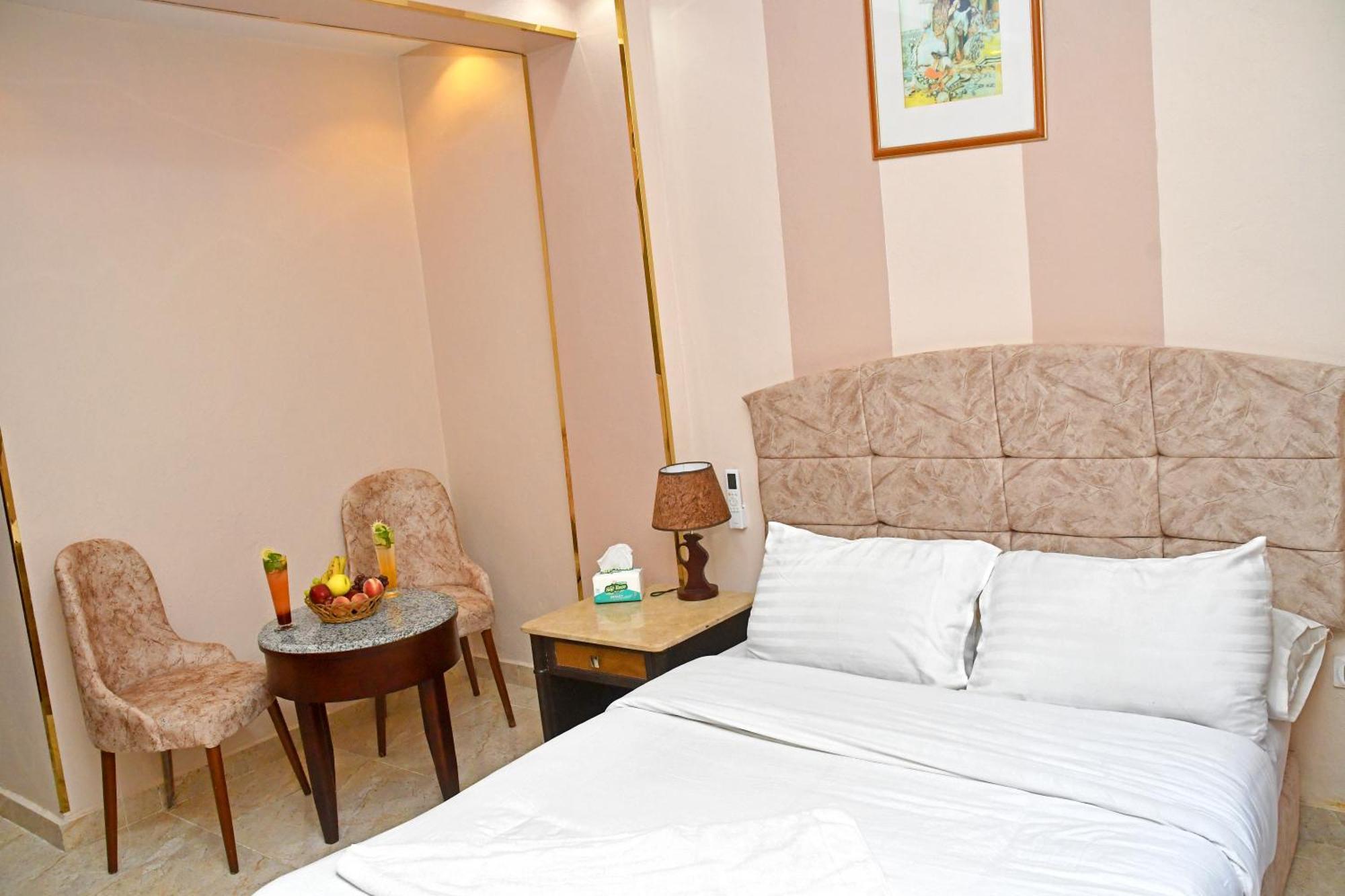 Nun Pyramids Hotel Kafrat al Jabal Номер фото